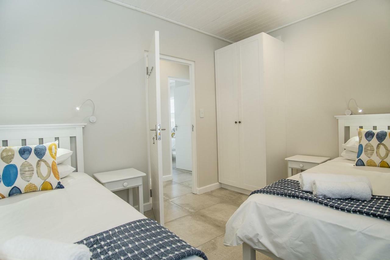 Fork West Holiday Apartments Elands Bay Extérieur photo