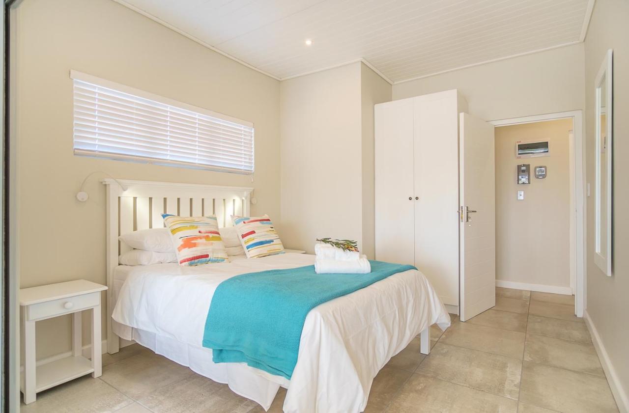 Fork West Holiday Apartments Elands Bay Extérieur photo